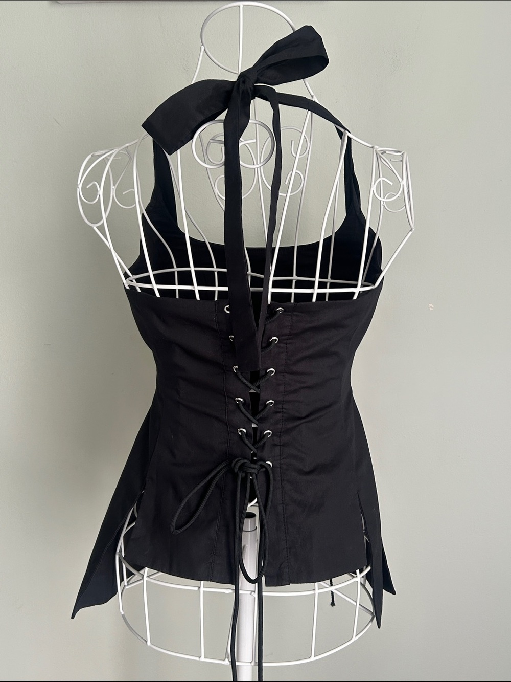 Danielle Guizio GUIZIO
Carine Halter Top